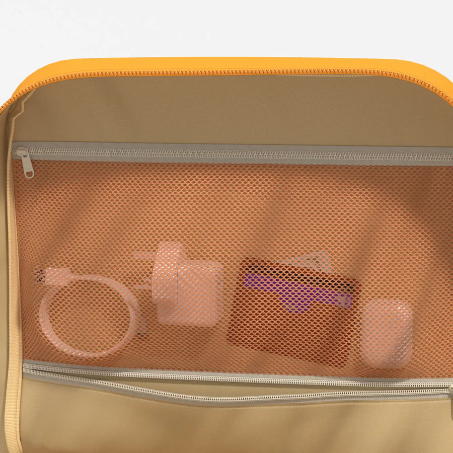 Classic Cabin Backpack 28L