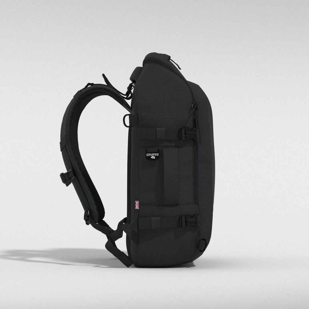 ADV Mochila -  32L Absolute Black