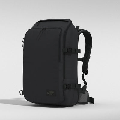 ADV Pro Mochila -  42L Absolute Black