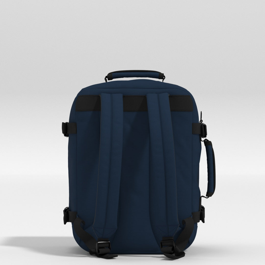 限定セール！★CABINZERO★CLASSIC・28L（ネイビー） Classic Backpack & Rucksack - 28L Deep Ocean | CABINZERO