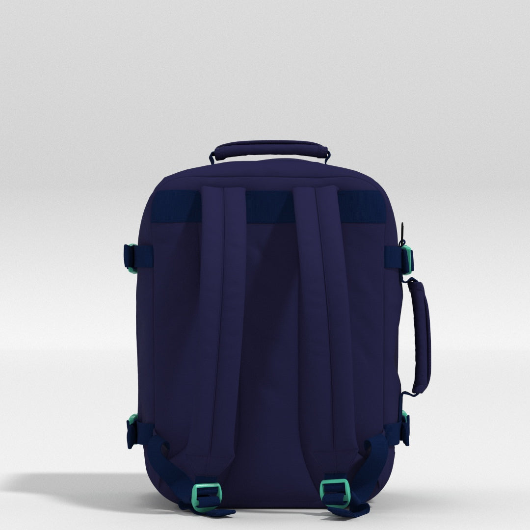 Classic Cabin Backpack 28L Deep Ocean