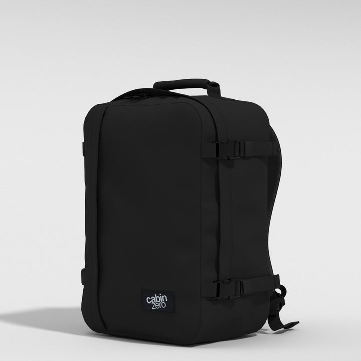値下げ中！cabinzero 黒 リュック・バックパック36L CLASSIC-36L-BLACK-FRONT-3.4.-