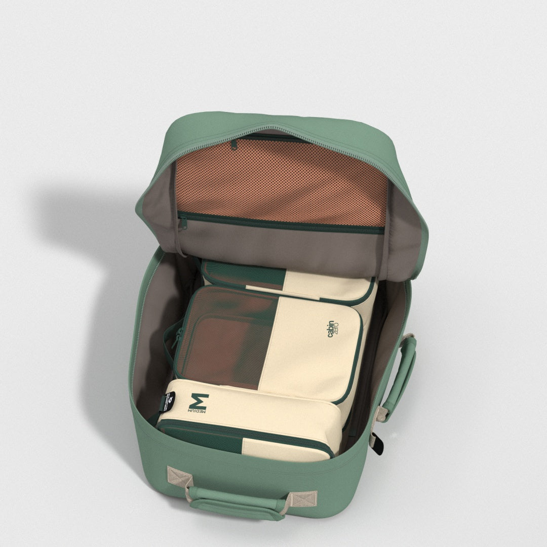 バッグ INV1811STP Sadona Sage Grey 36L Cabin Classic Backpack & Rucksack - 36L Sage Forest | CABINZERO