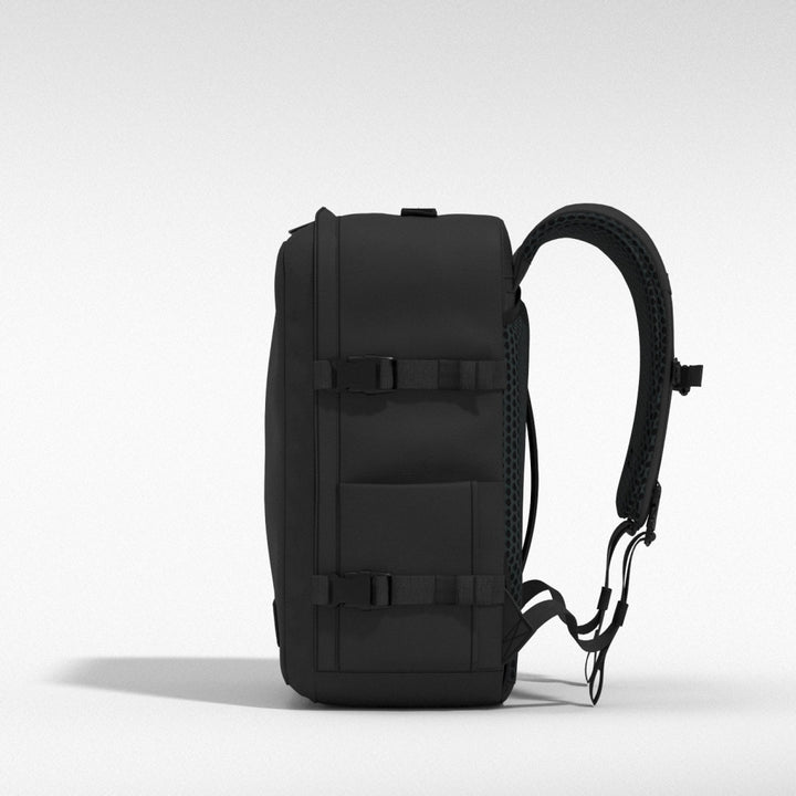 Classic Plus Backpack - 32L Absolute Black | CABINZERO