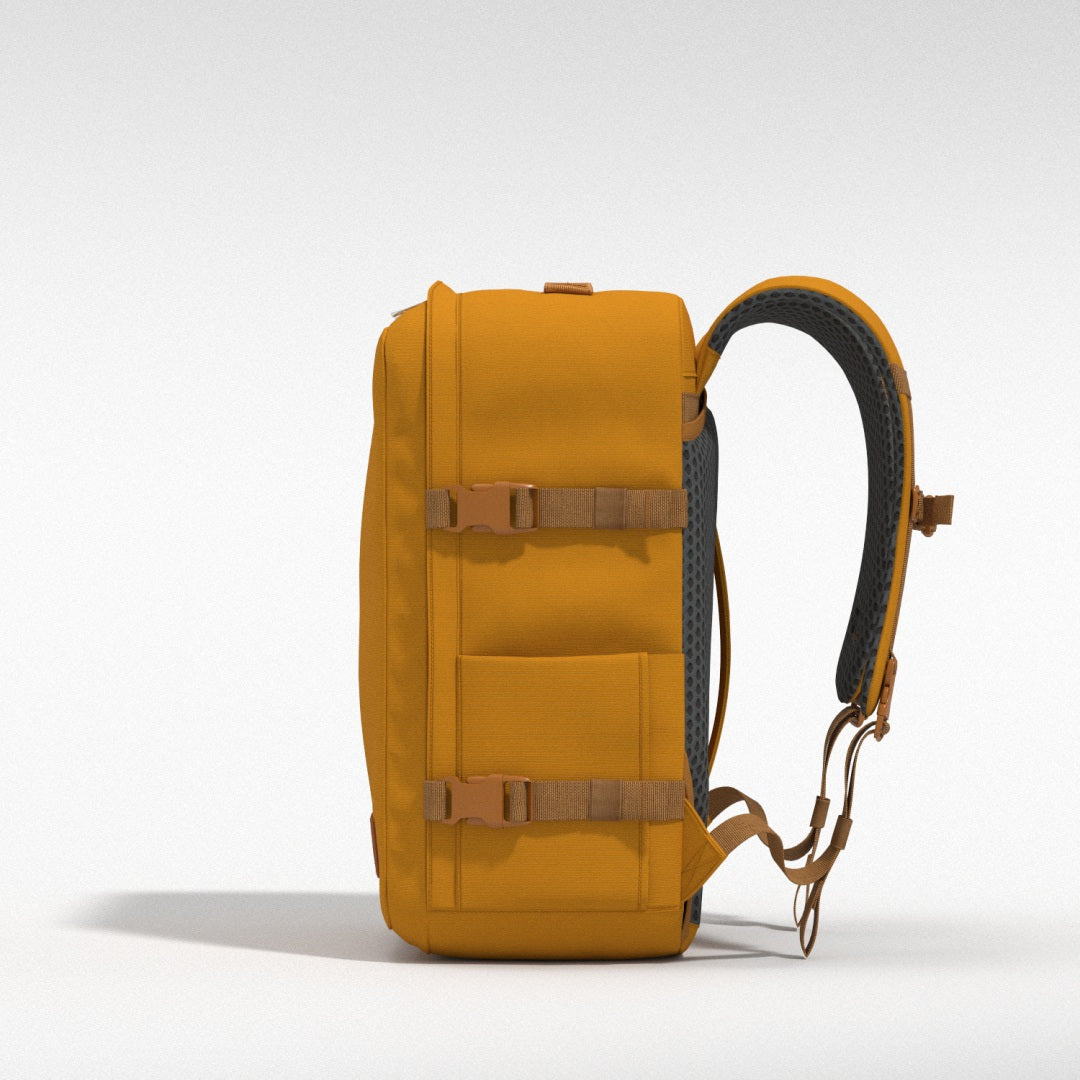 Classic Plus Backpack - 32L Orange Chill | CABINZERO