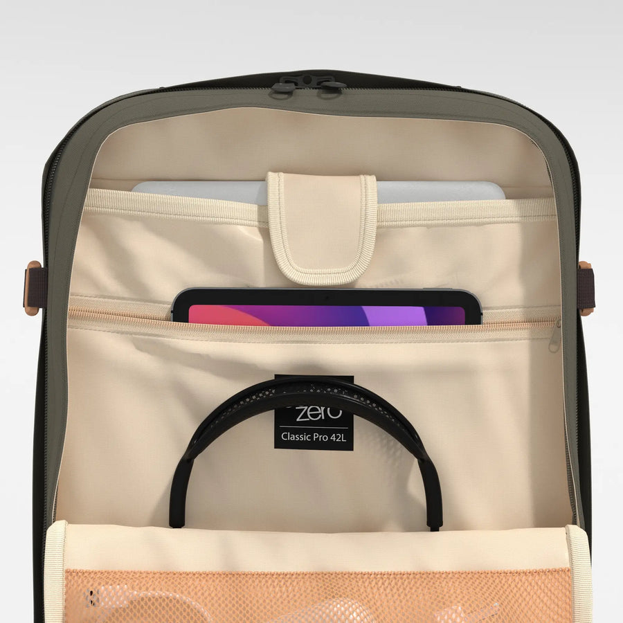 Classic Pro Backpack 42L