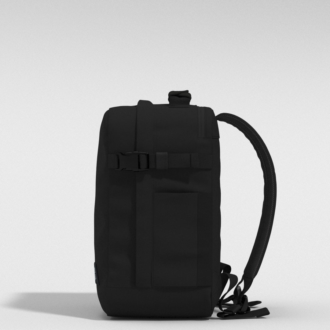 Classic Tech Mochila -  28L Absolute Black