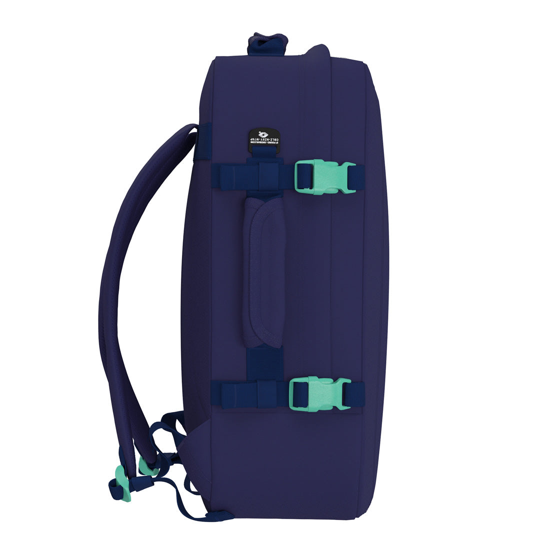 Classic Cabin Backpack 44L Deep Ocean