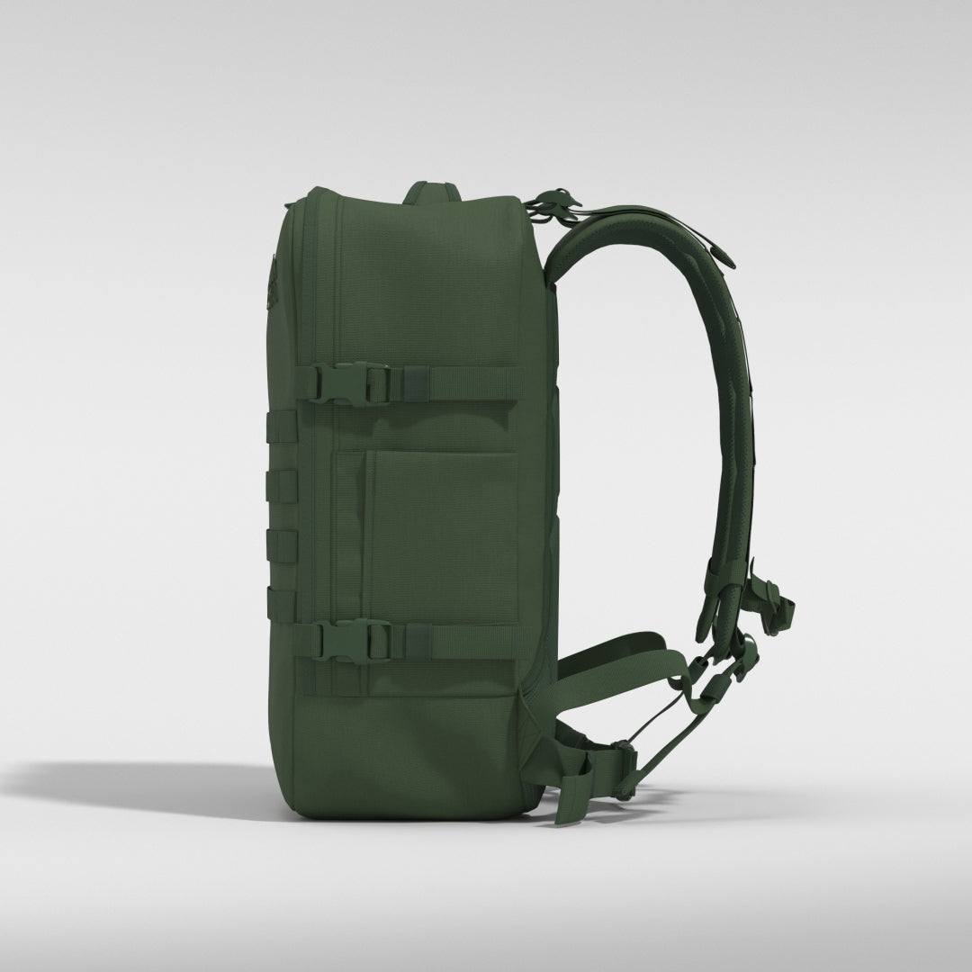 cabin zero Military 44L ミスティックグリーン Military Backpack 44L - Mystic Green | CABINZERO