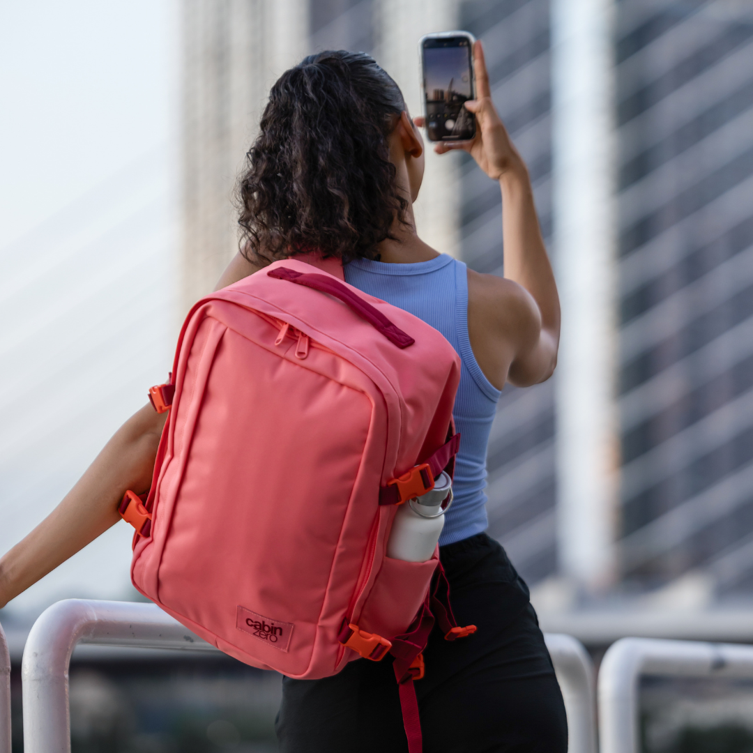 くりら Classic Plus Backpack 32L - Peach Valley | CABINZERO