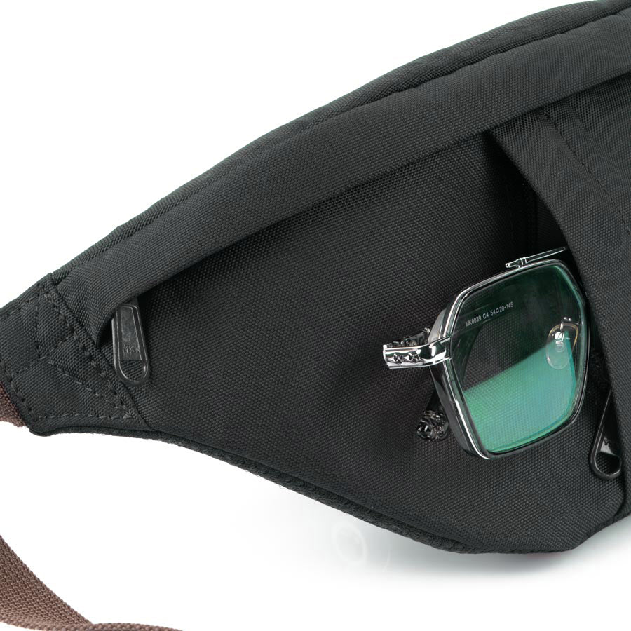 Riñonera Hip Pack -  2L Black Sand